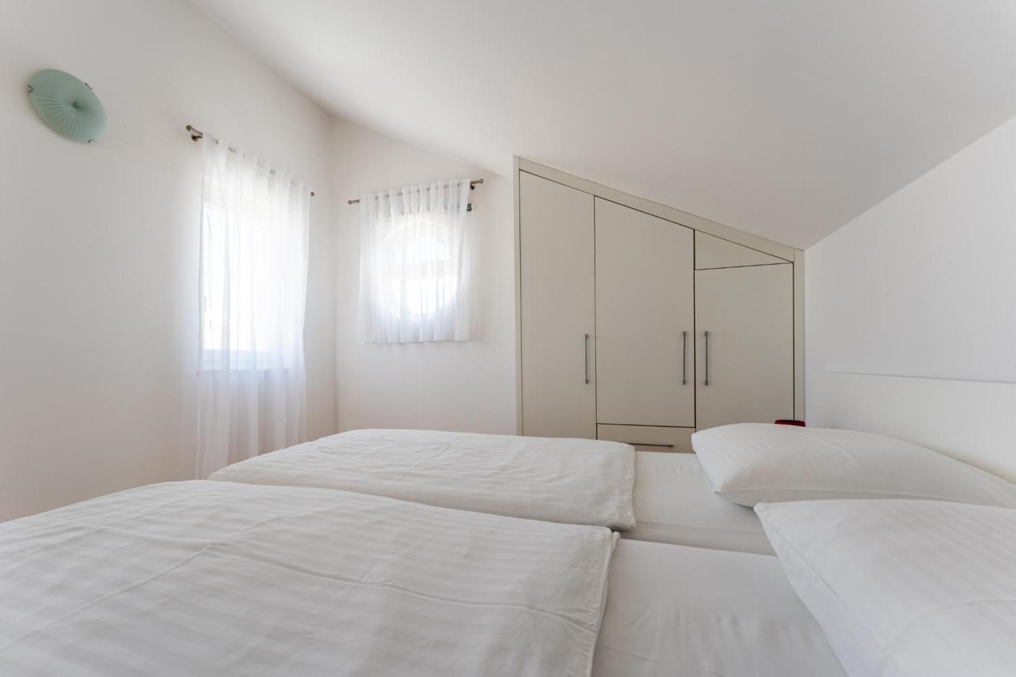 Apartments Barbati Novalja Εξωτερικό φωτογραφία